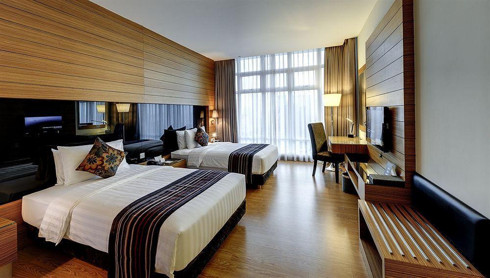Ramada Plaza Kuala Lumpur Куала-Лумпур Екстер'єр фото
